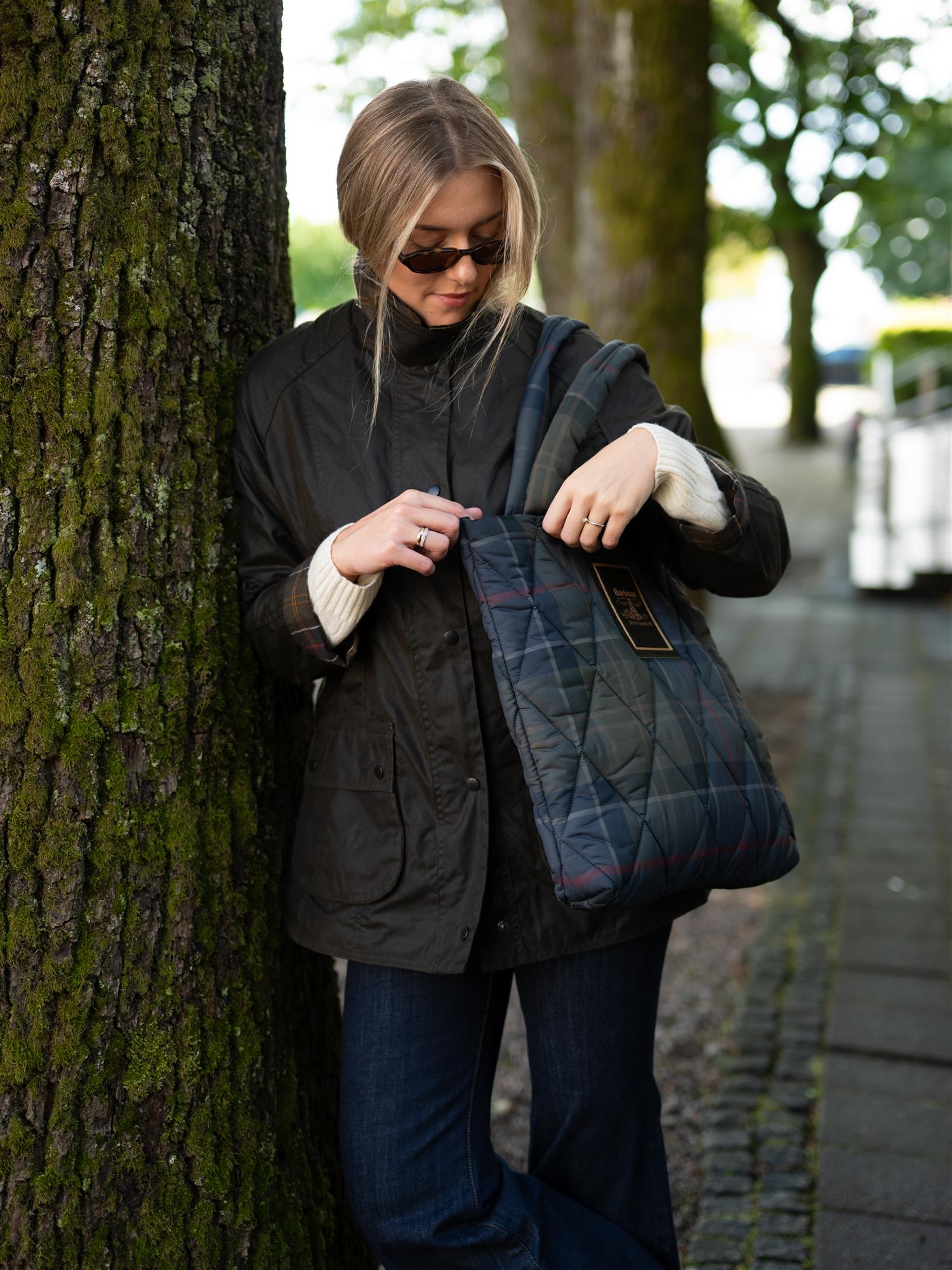 Tartan Arlene Tote Shadow Classic