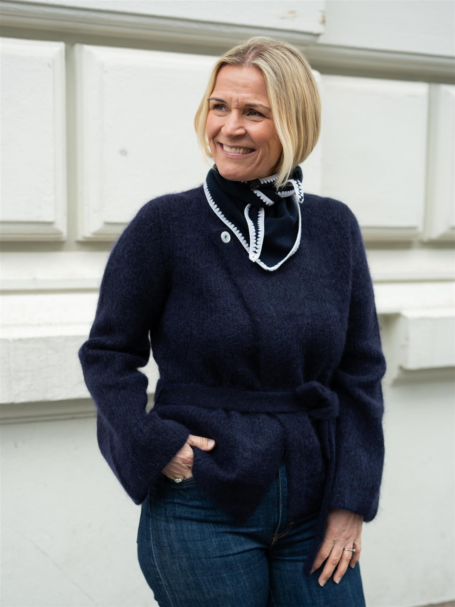 Mina Stitched Merino Scarf Navy