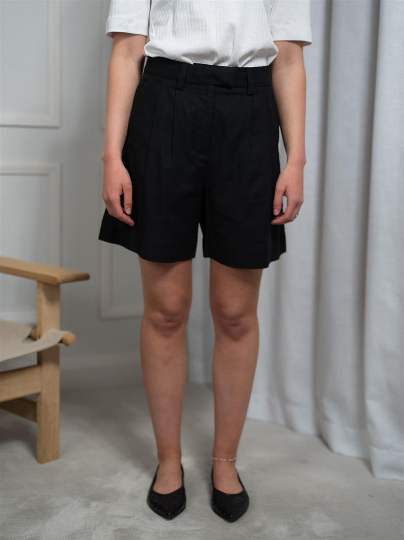 Camilla Pihl Daria Shorts Black