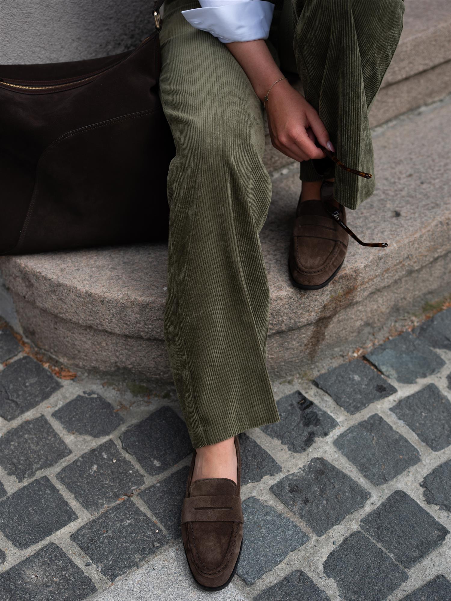 ATP Atelier Airola Walnut Suede