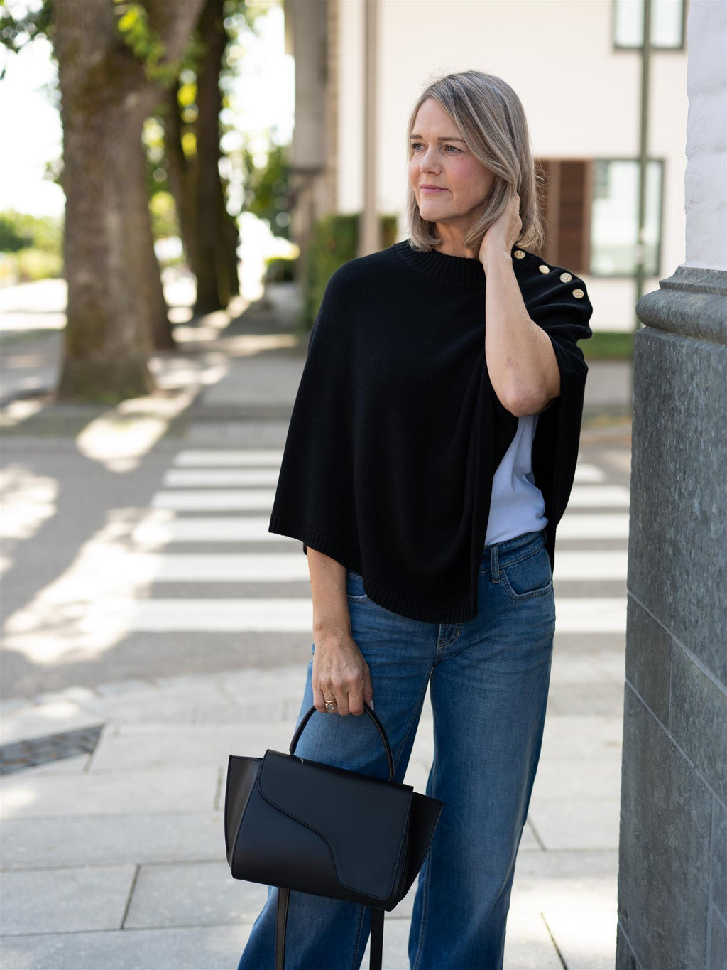 Busnel Randy Poncho Black