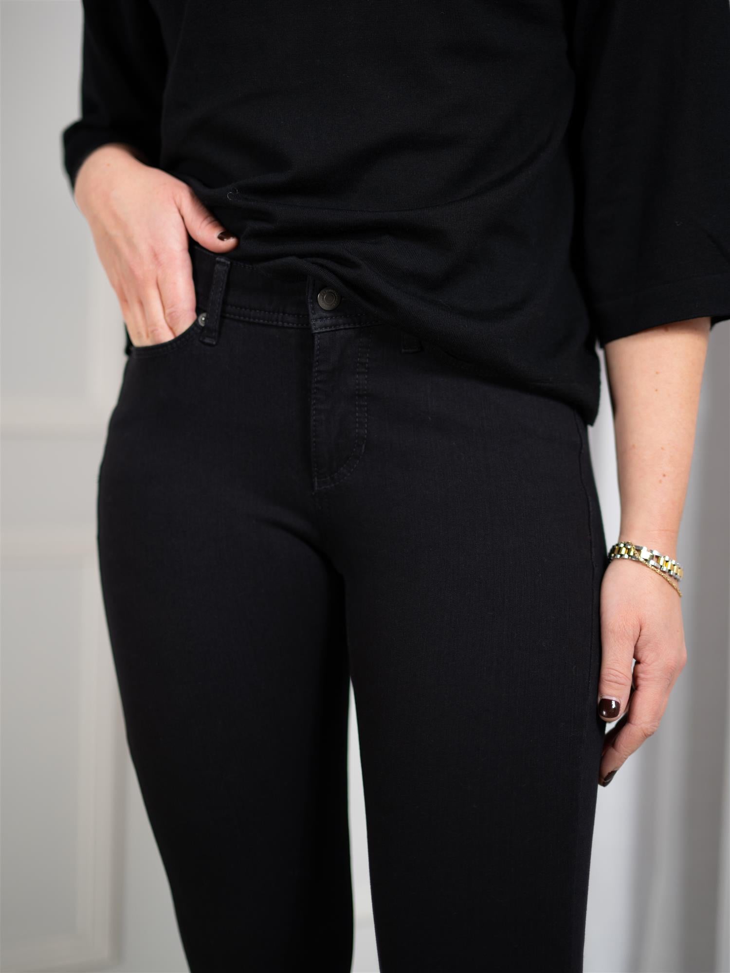 Cambio Parla Superstretch Black Denim