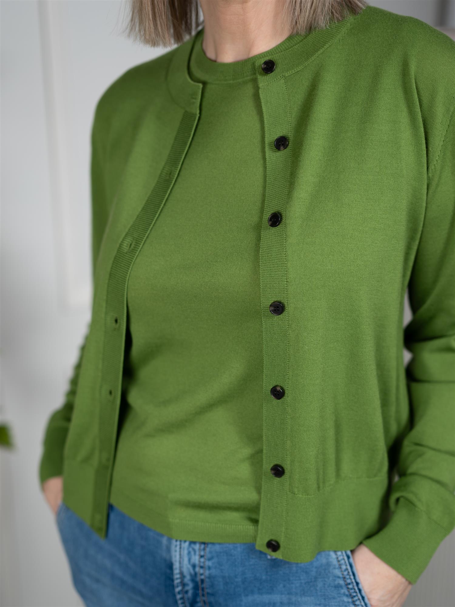 Julie Josephine Lilja Merino Cardigan Tulip Green