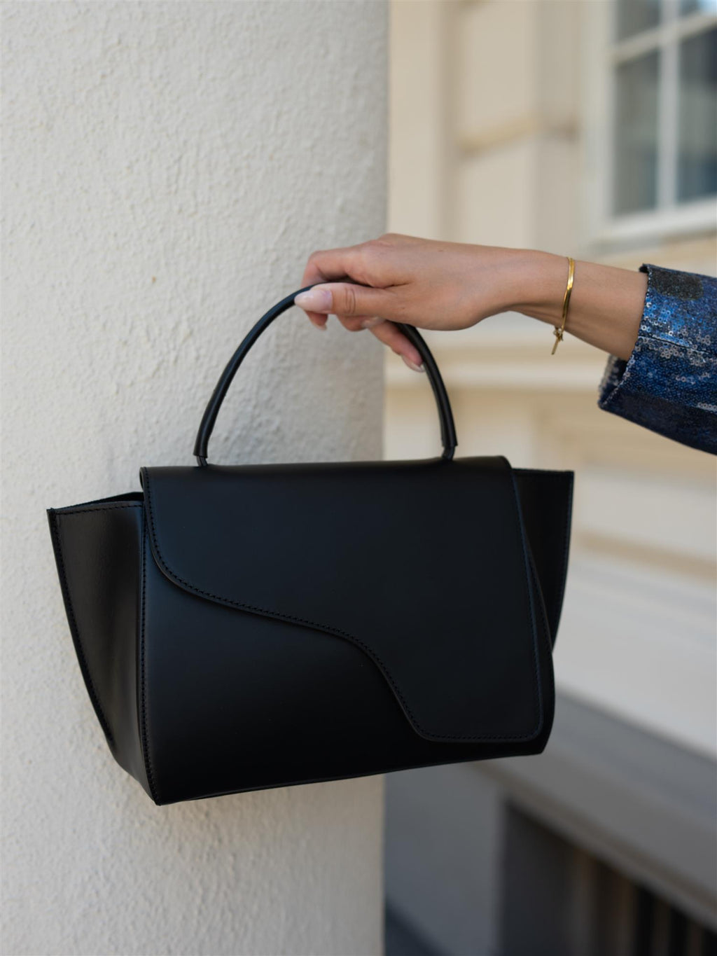 ATP Atelier Arezzo Black Leather Handbag