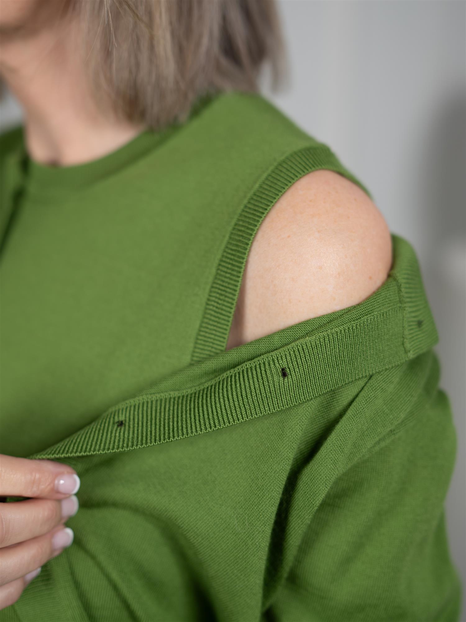 Julie Josephine Lilja Merino Cardigan Tulip Green