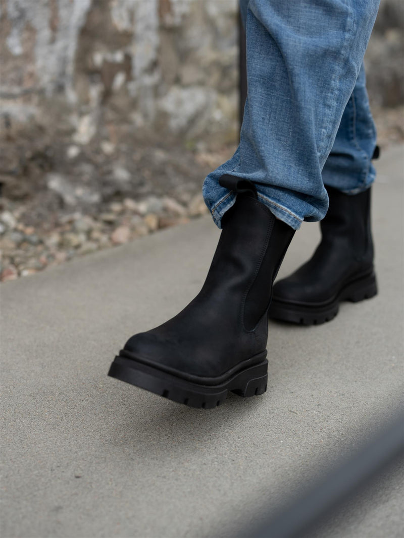BRGN Chelsea Boot New Black