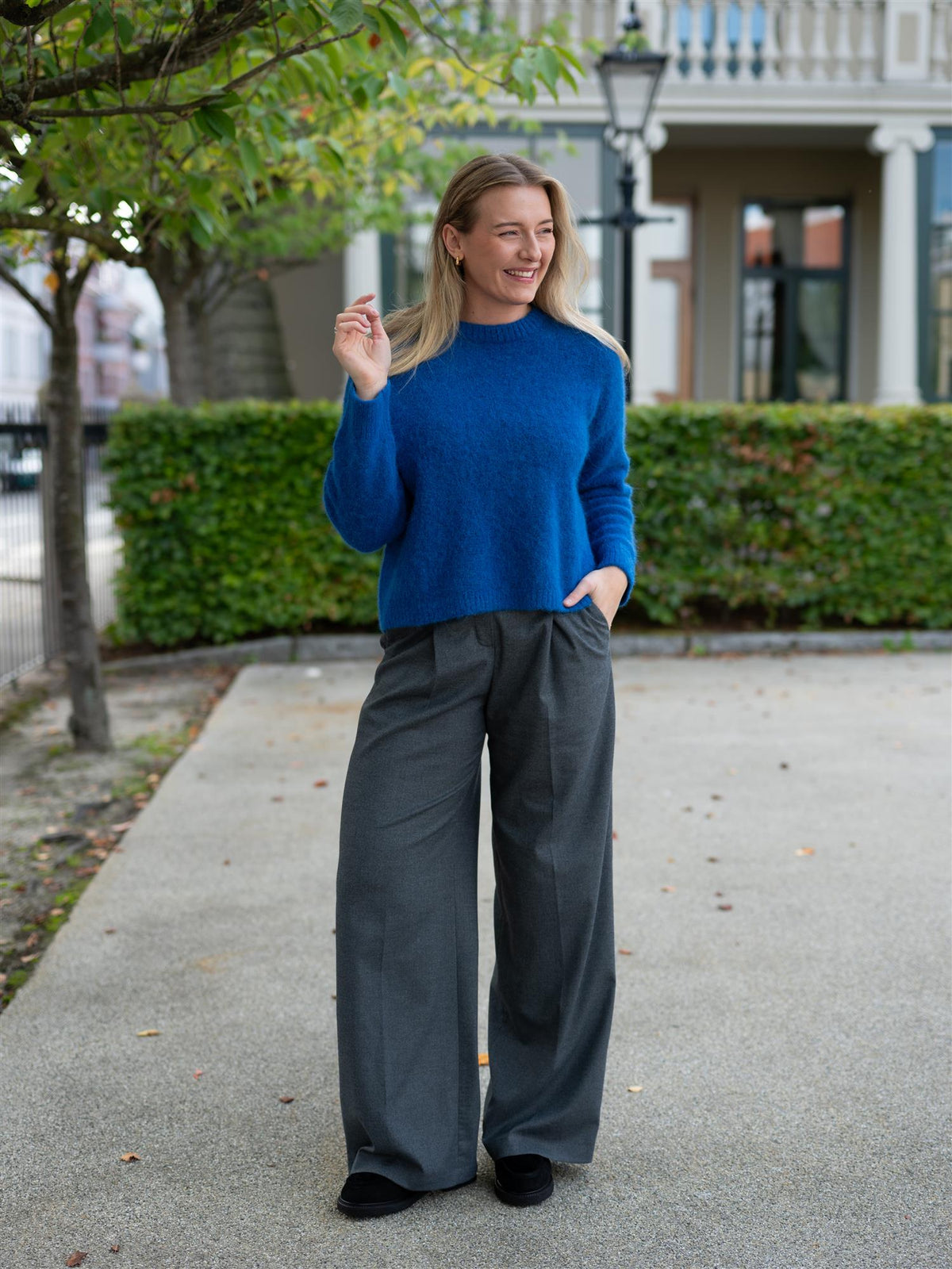 Chrissy Cashmere Touch Flannel Grey