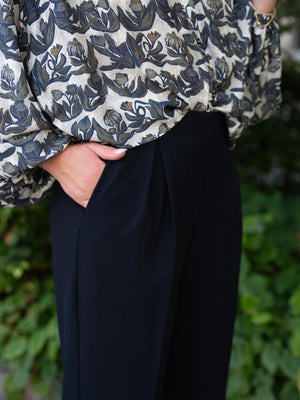 ONE and OTHER Olava Long Pant Navy Blue