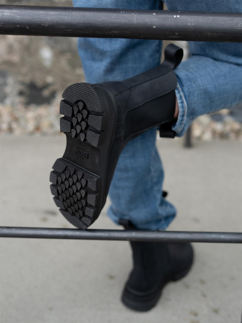 BRGN Chelsea Boot New Black
