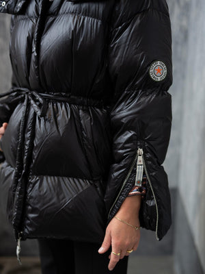 CAYA Jackie Black