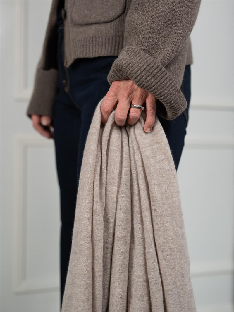 Natura Cashmere Cortina Luxury Scarf Light Beige