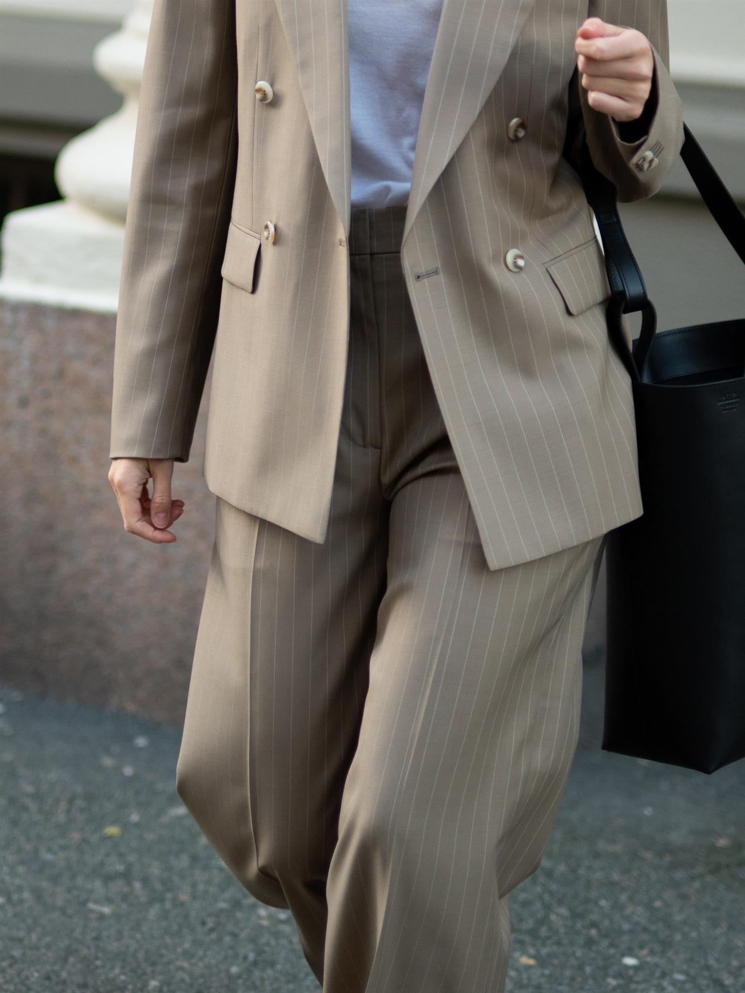 ONE and OTHER Åse Pant Taupe