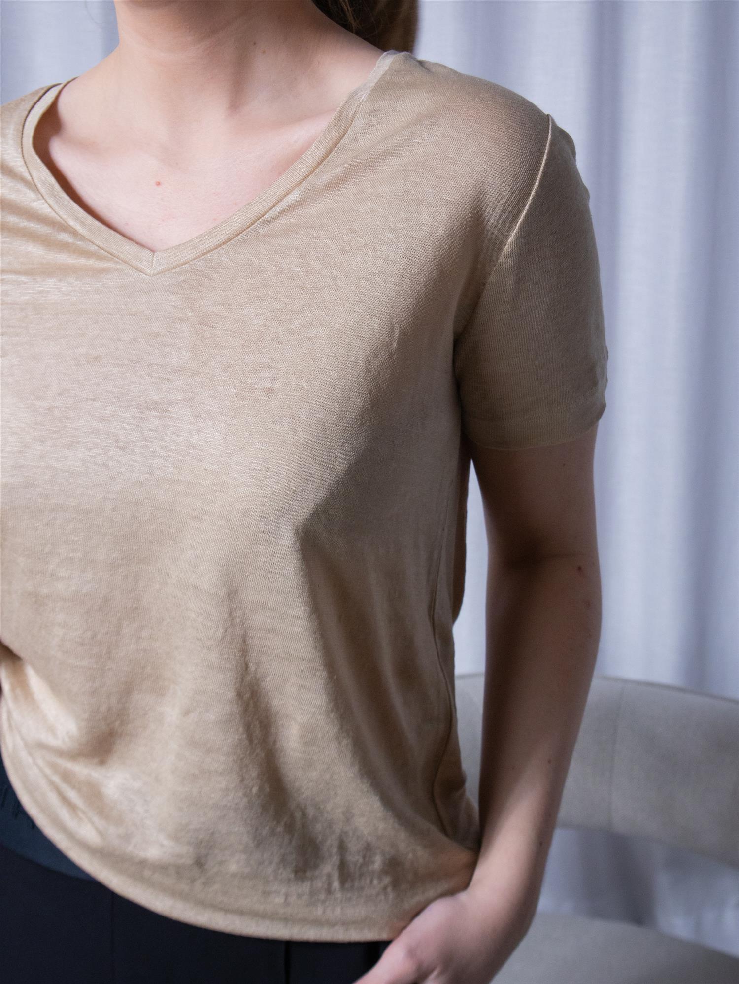 Gant Reg Linen V-Neck SS T-Shirt Dry Sand
