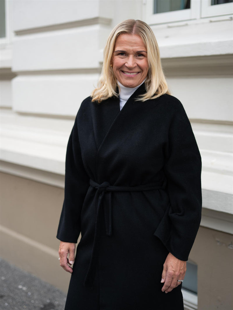 Christian Aks Petra Wool Coat Black