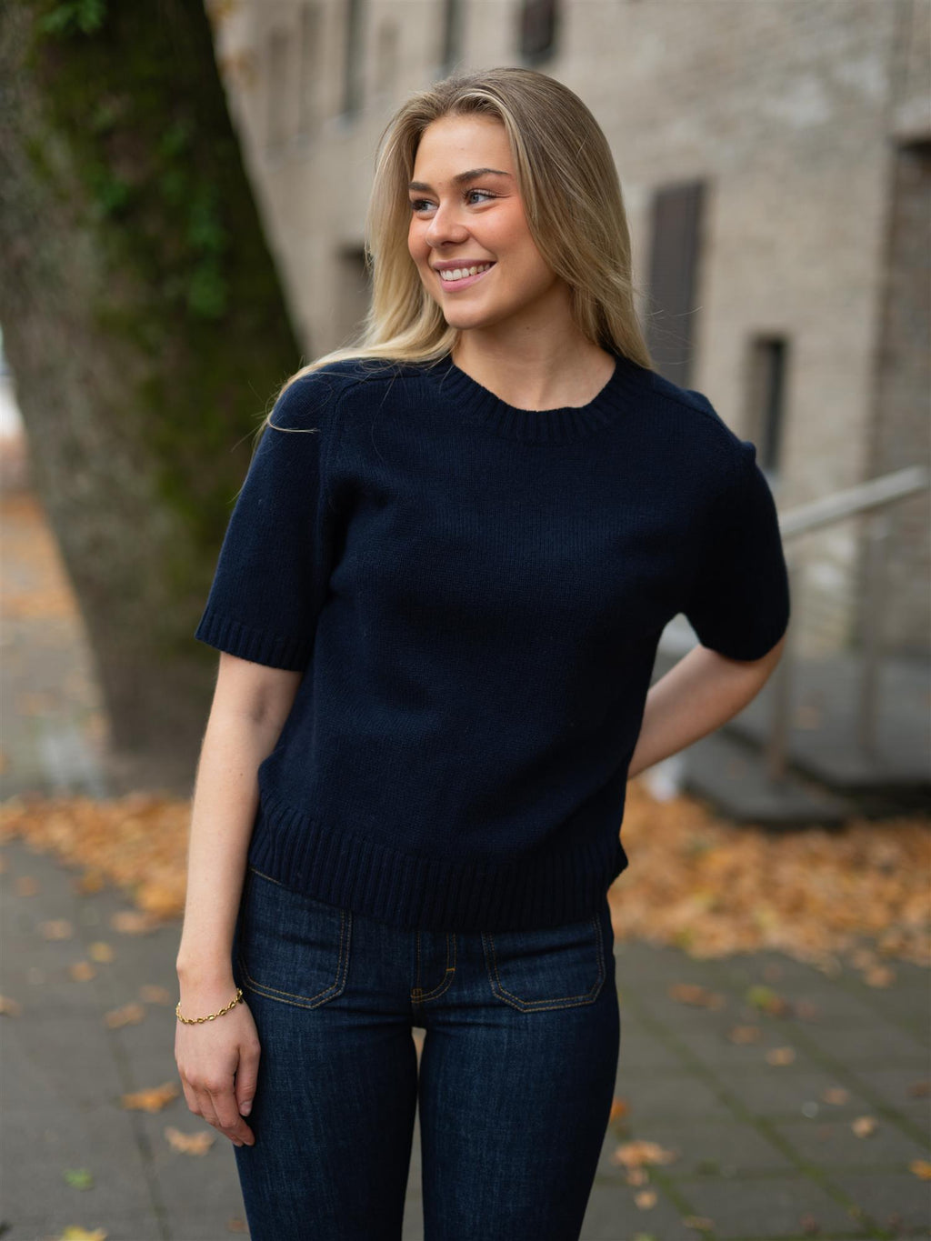 Natura Cashmere Bea T-Shirt Navy