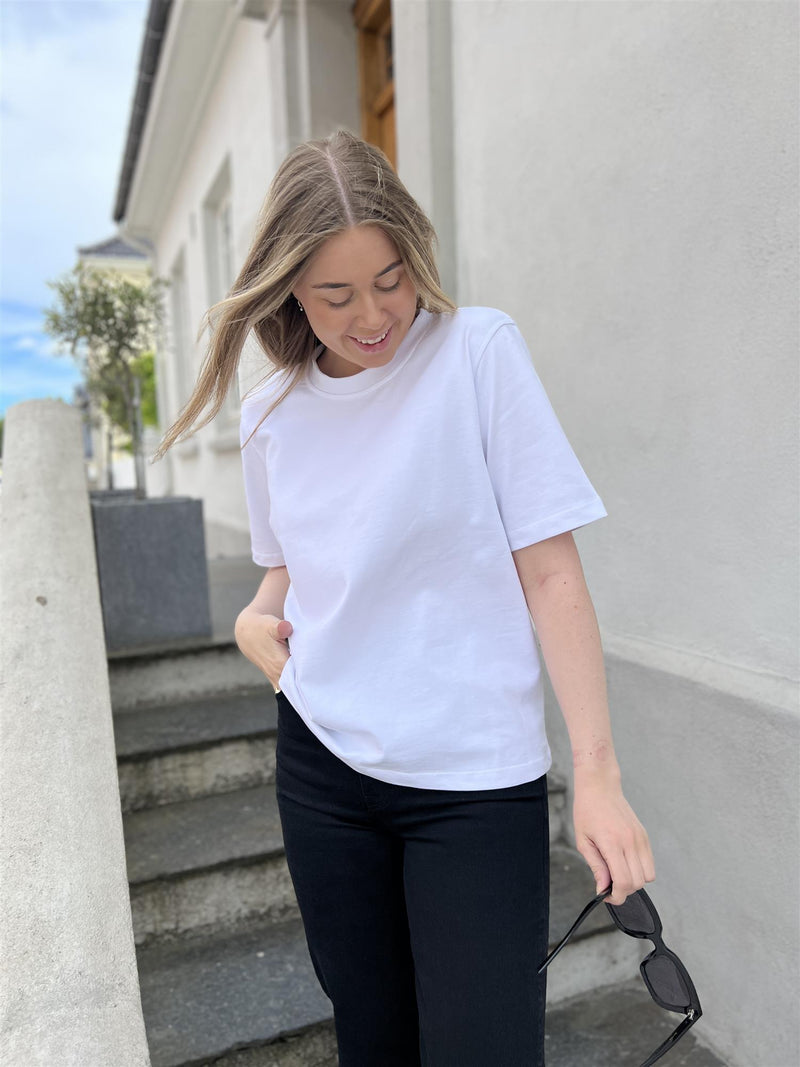 Camilla Pihl Elo Shoulder Pad Tee White