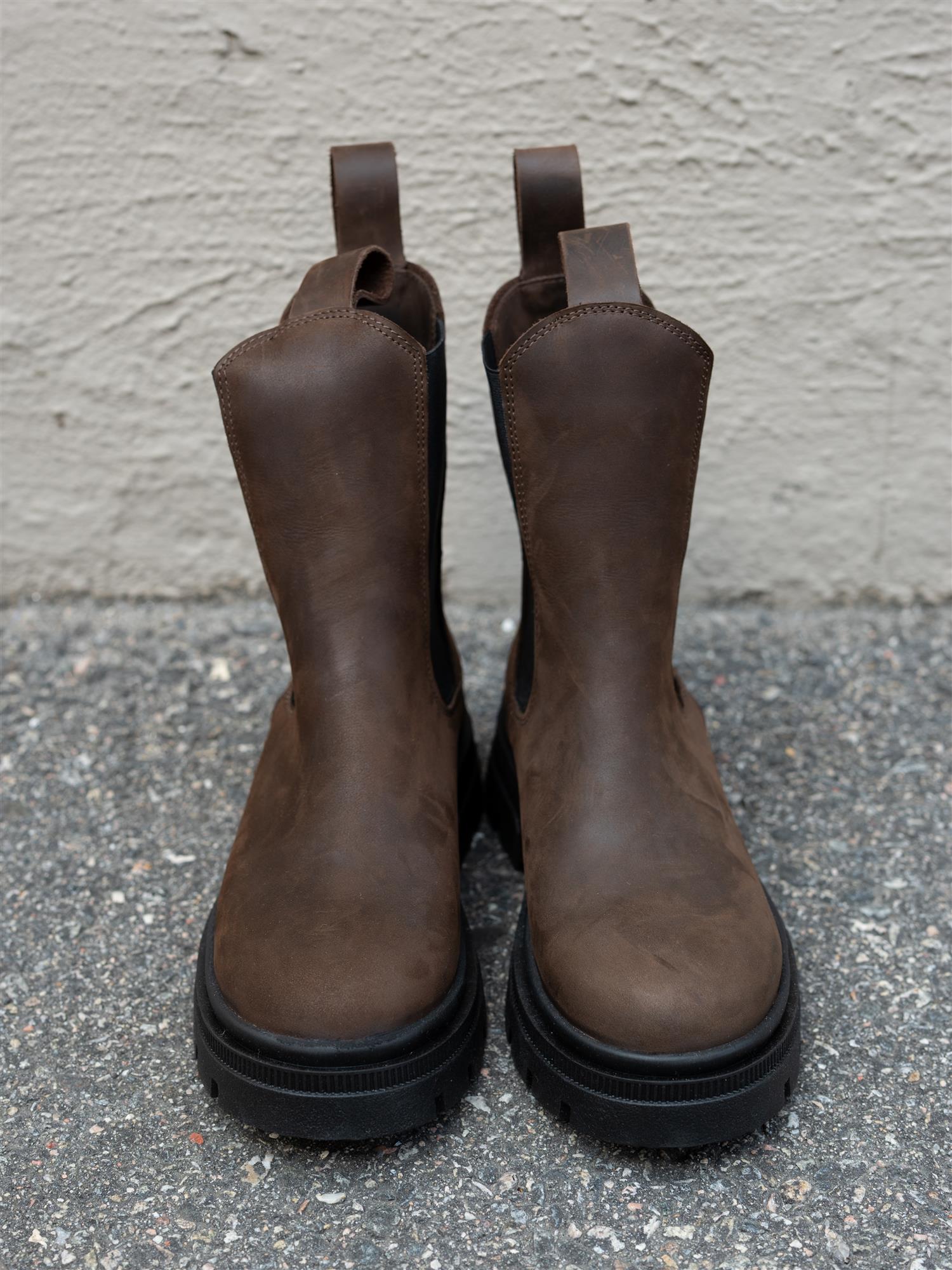 Chelsea Boot Nubuck Brown