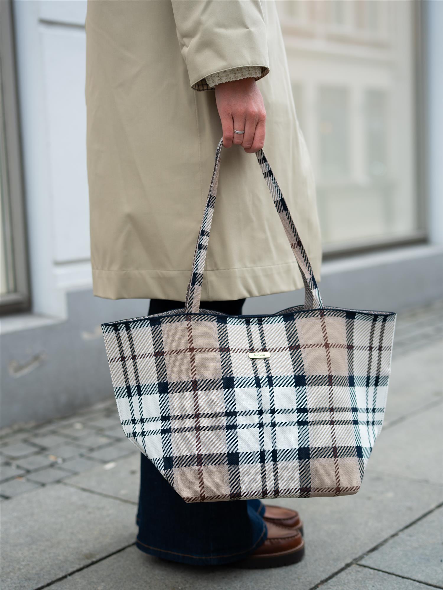 Barbour Layla Large Tote Military Brown/Classic