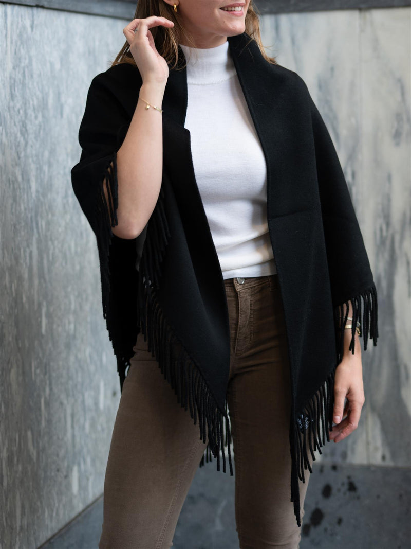 Christian Aks Alba Wool Scarf Black