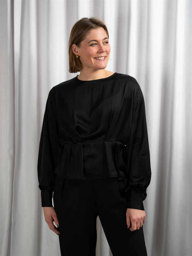 ONE and OTHER Luella Top Black