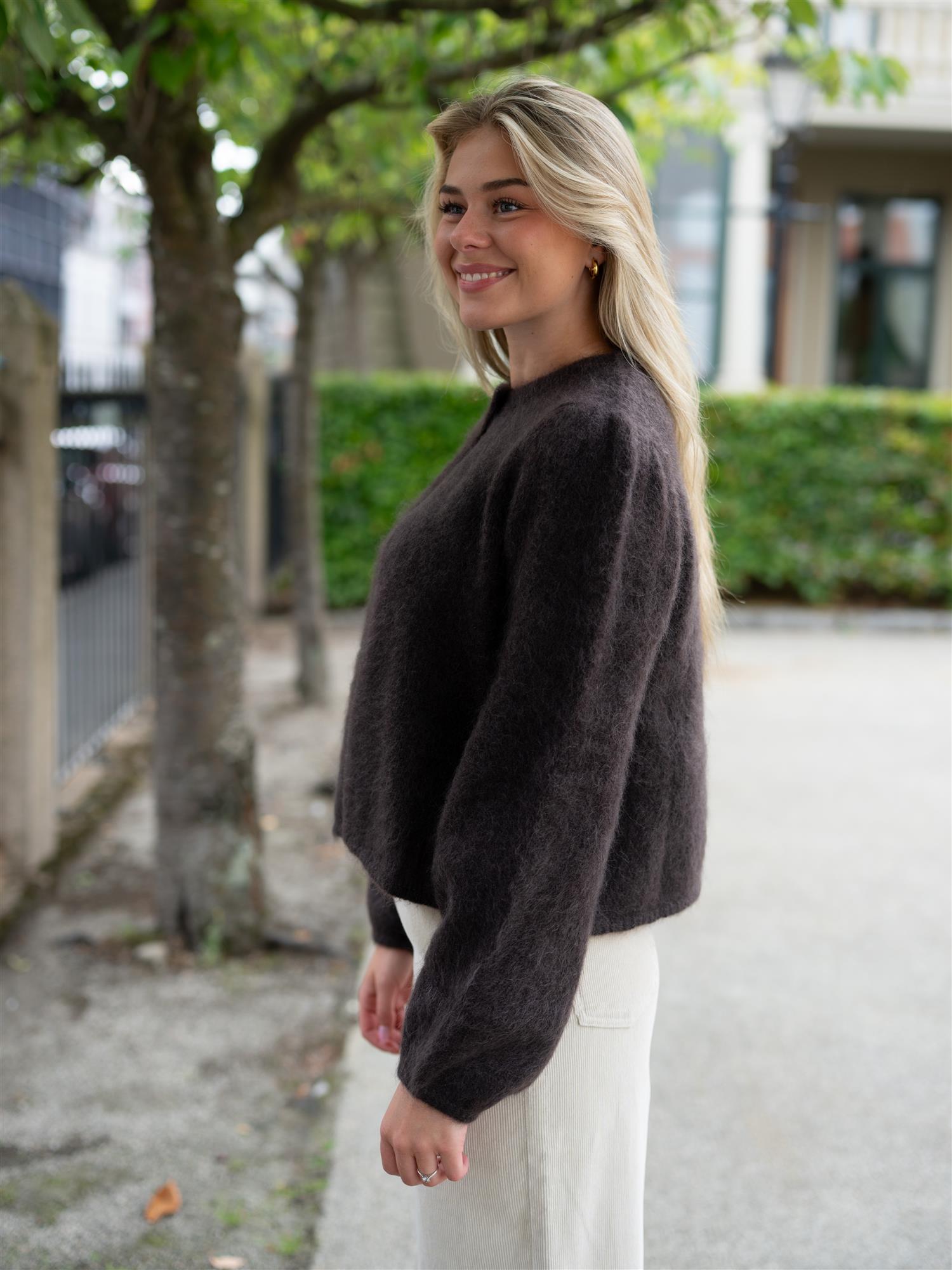 Amelia Chunky Cardigan Dark Brown