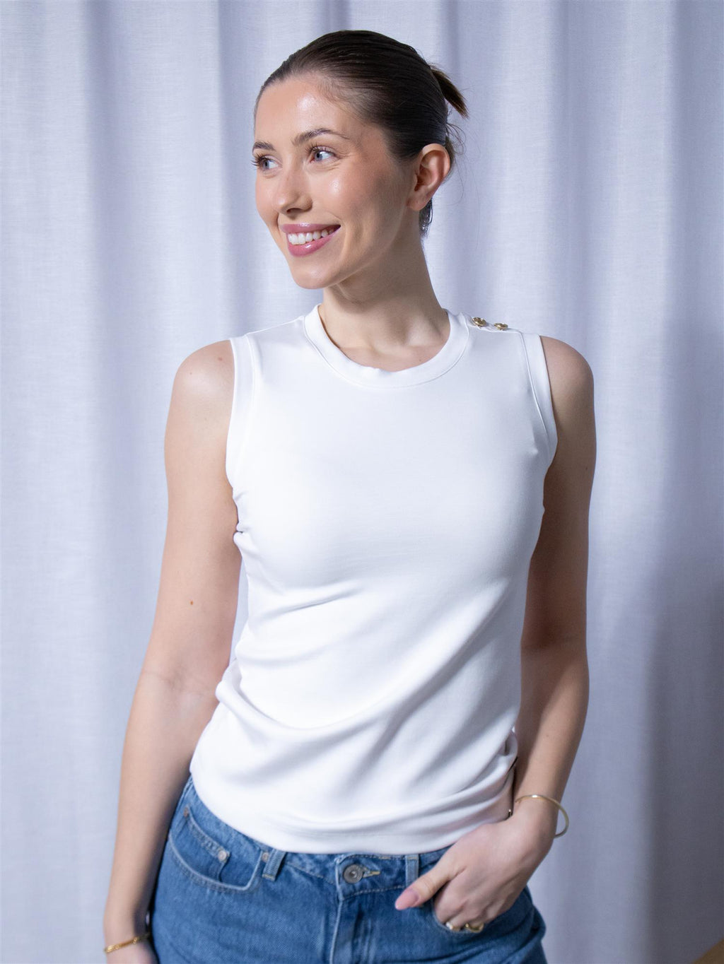 Busnel Ebba Solid Top