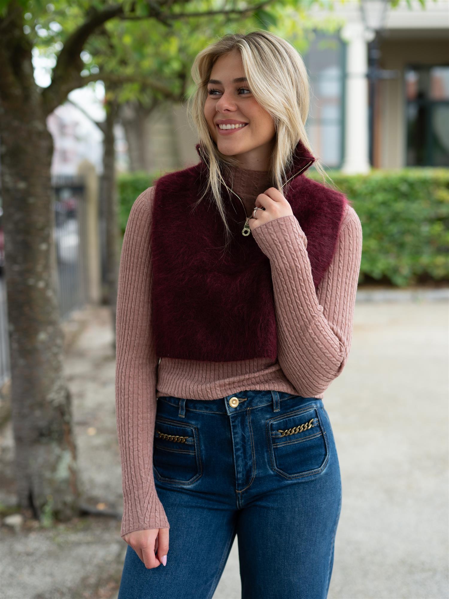 Belinda Chunky High Neck Oxblood