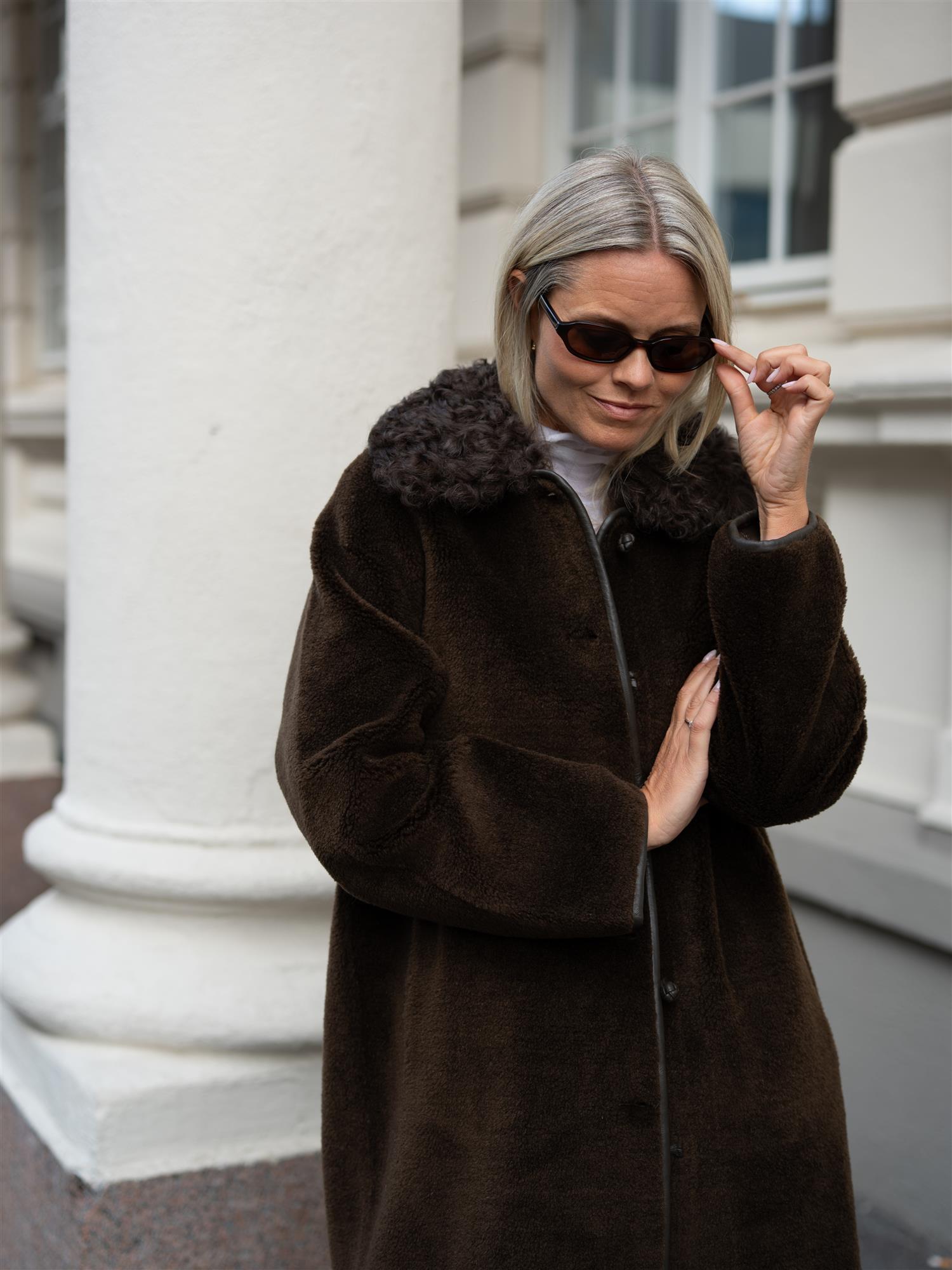 Elda Lamb Fur Coat Espresso