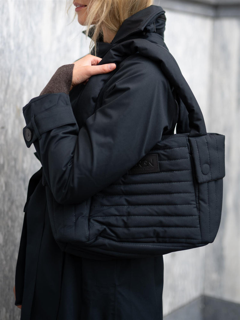 BRGN Puffed City Bag New Black