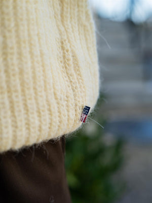 Lexington Alpaca Blend Ragland Sweater Yellow