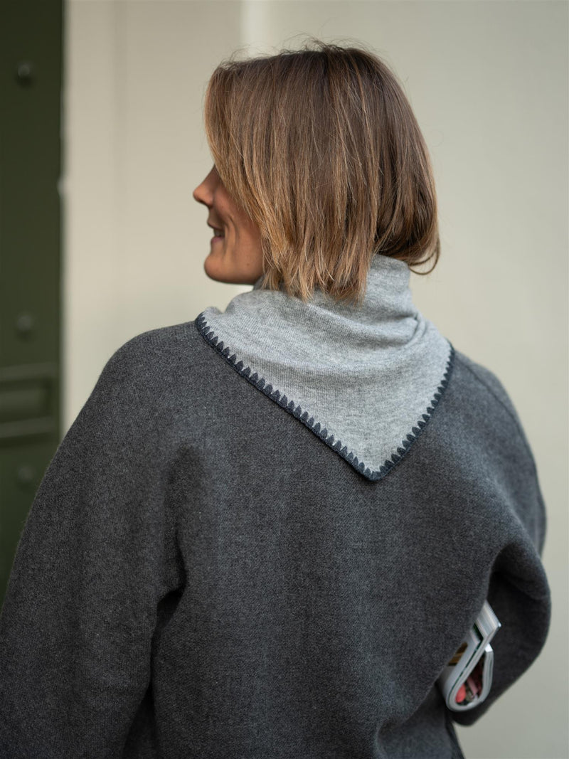 Christian Aks Mina Stitched Merino Scarf Lt  Grey Mel