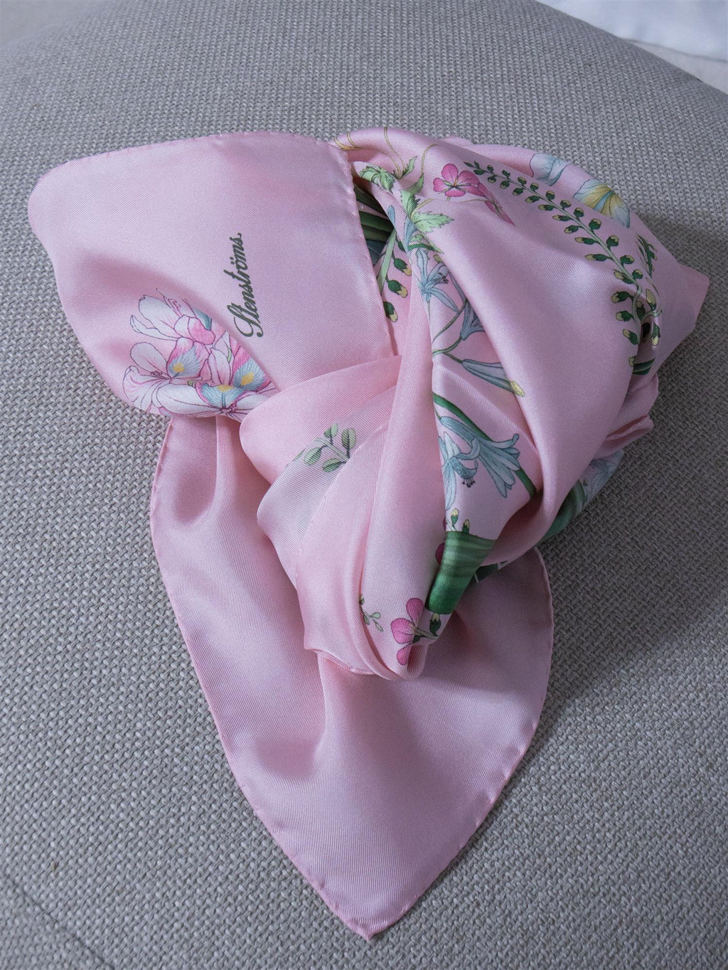 Stenströms Scarf 90x90 Light Pink Pattern