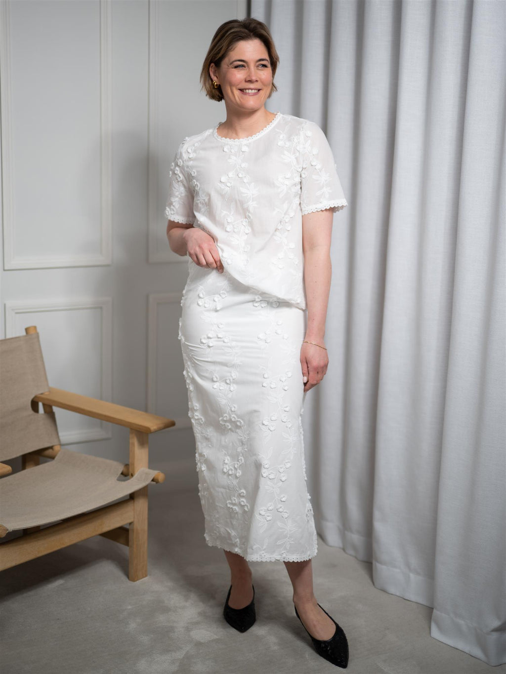 Munthe Ursa White