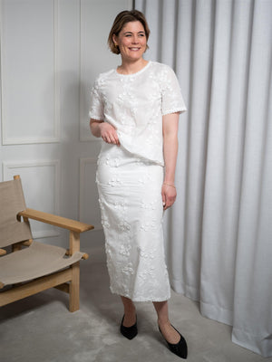 Munthe Ursa White