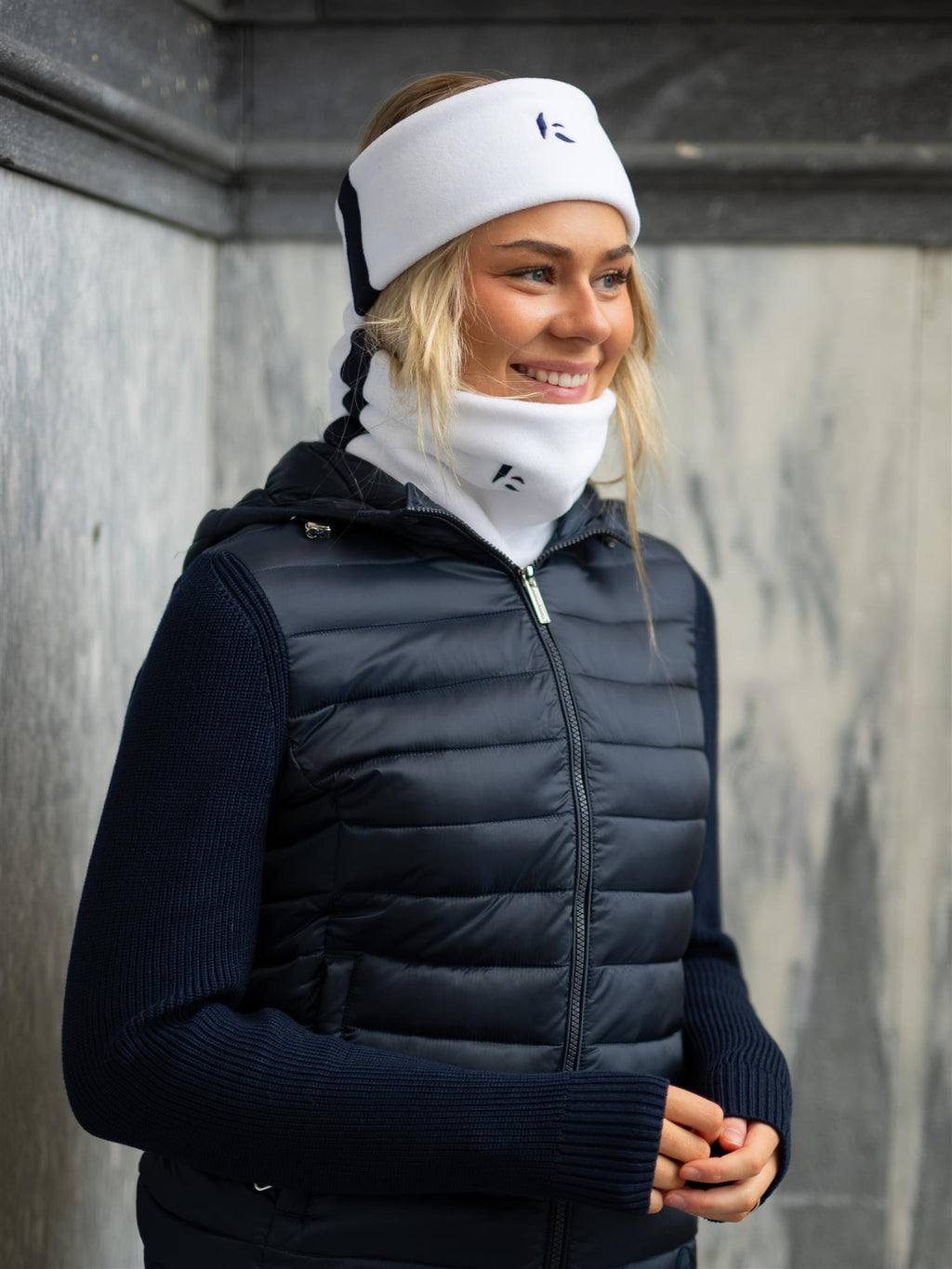 Kibo Classic Stripe Neckband White w/Navy