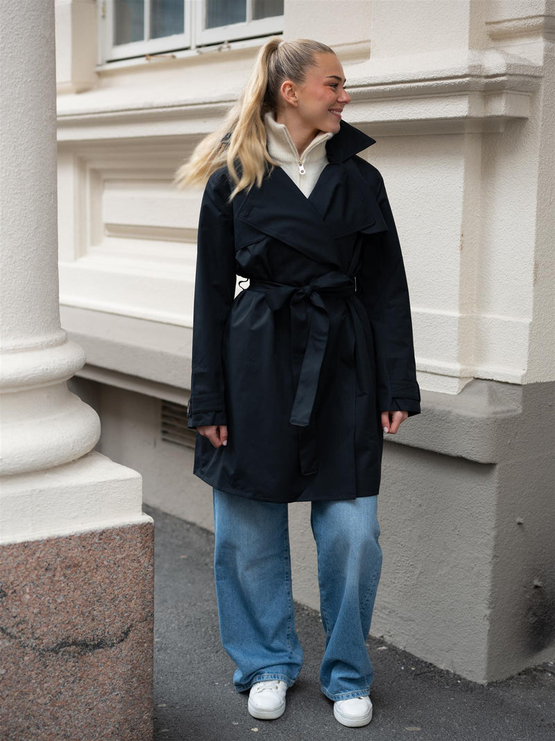 BRGN Yr'en Coat New Black