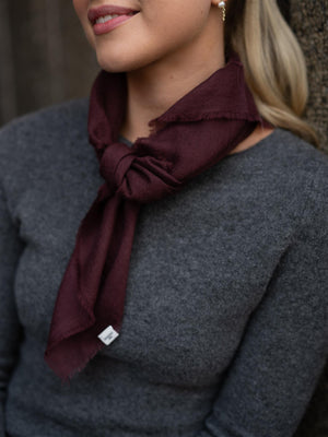 c Cashma Small Scarf Burgundy