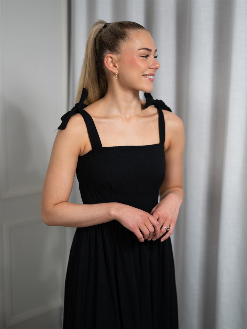 Lexington Bow-Strap Seersucker Summer Dress Black