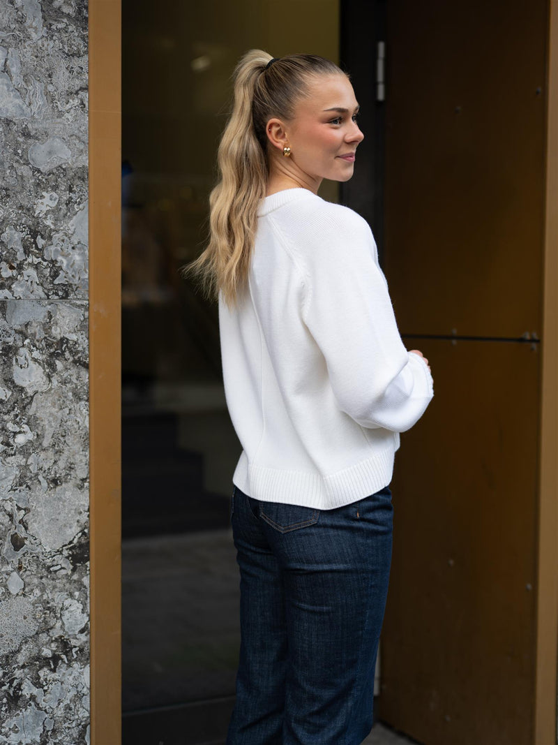 Christian Aks Rina Merino Sweater White