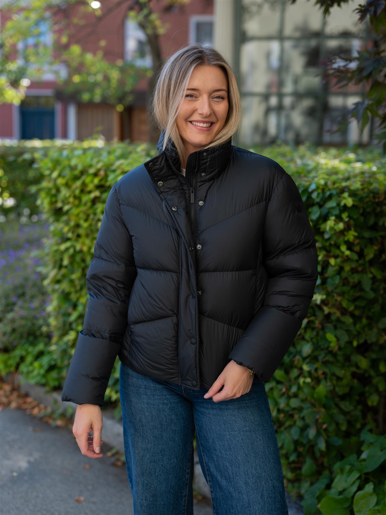 Ladies Down Jacket Black
