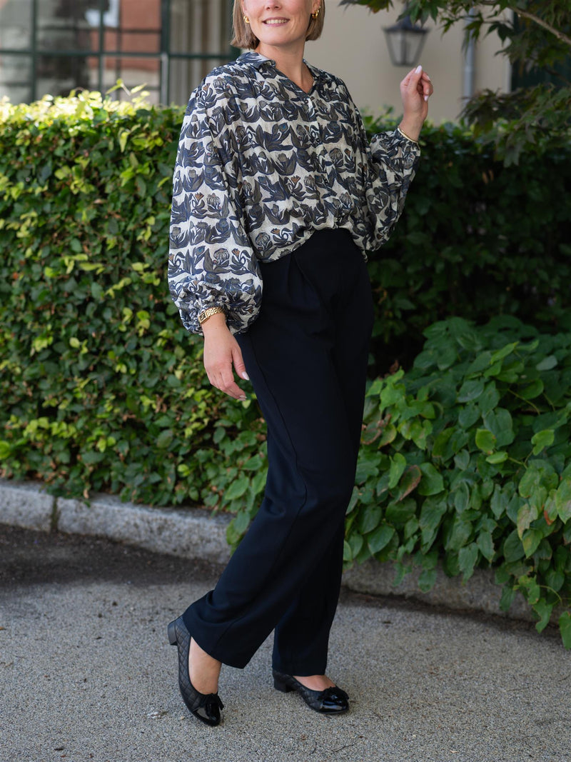 ONE and OTHER Olava Long Pant Navy Blue