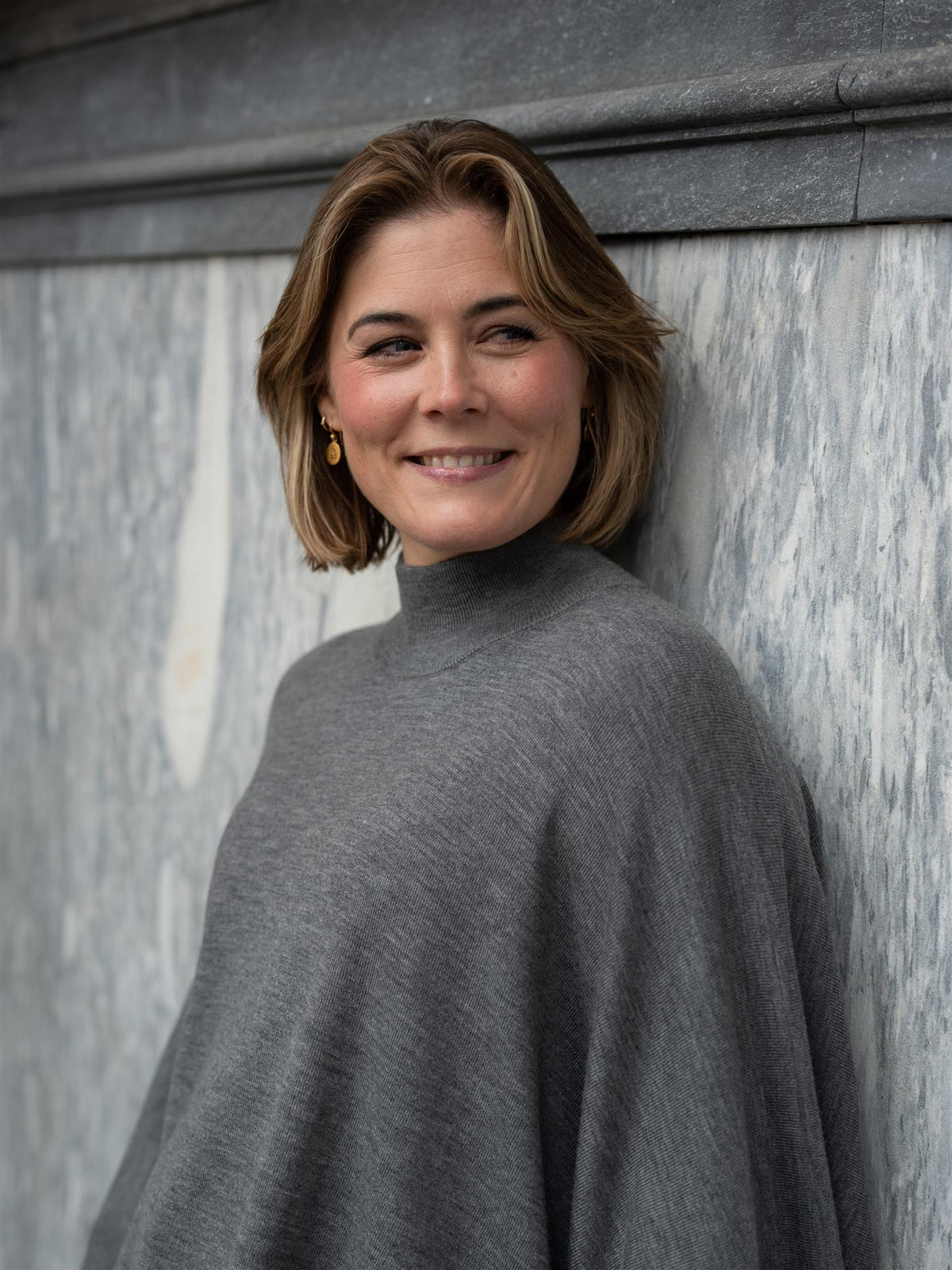 Julie Josephine Agate Poncho Stone Grey