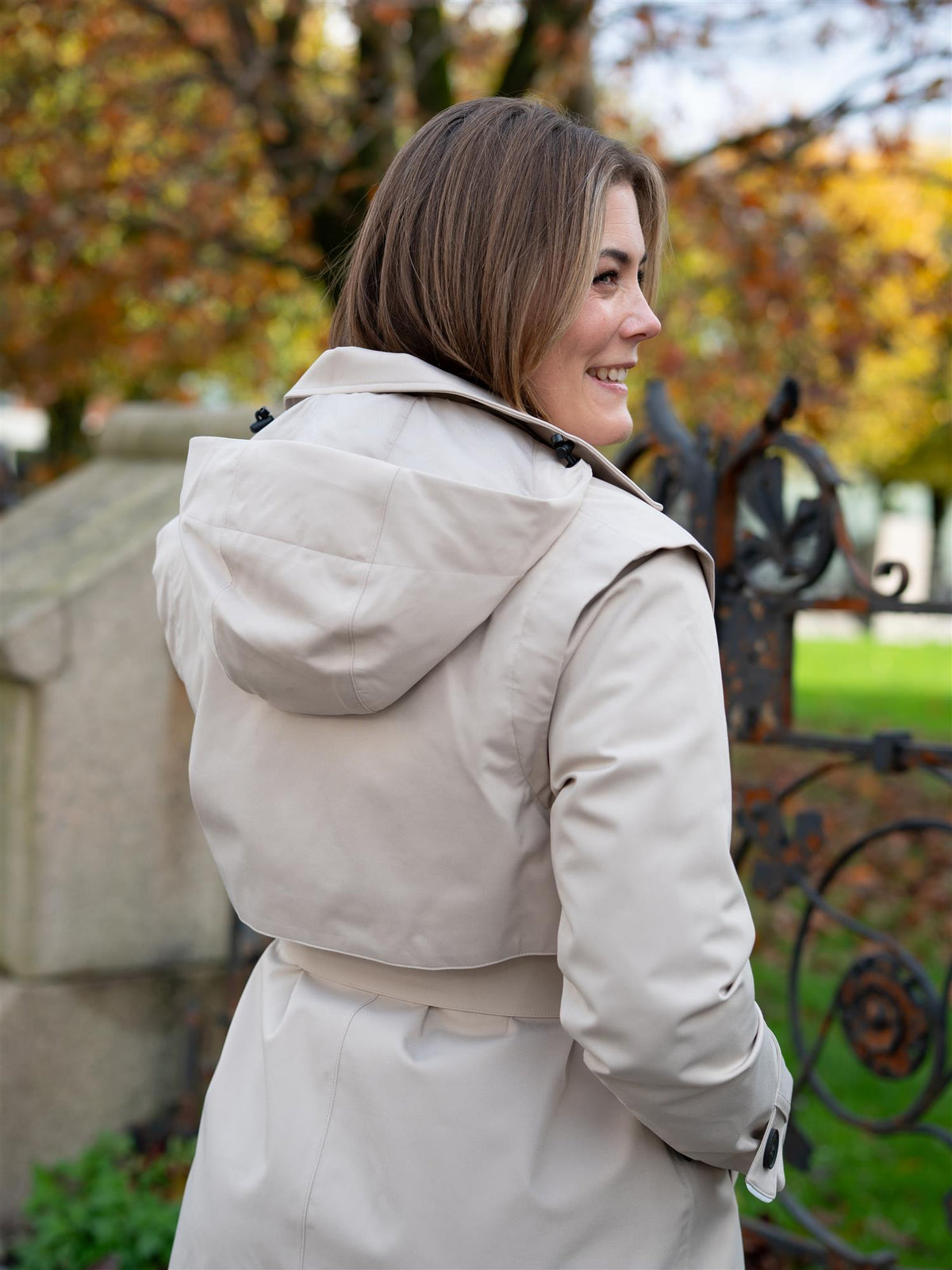 Regndråpe Trench Coat Sand