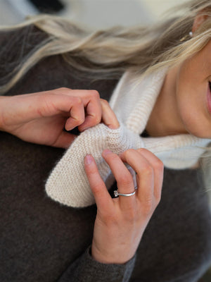 Davida Neck Tie Light Beige