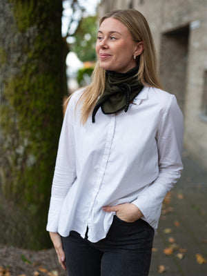 Christian Aks Mina Stitched Merino Scarf Army