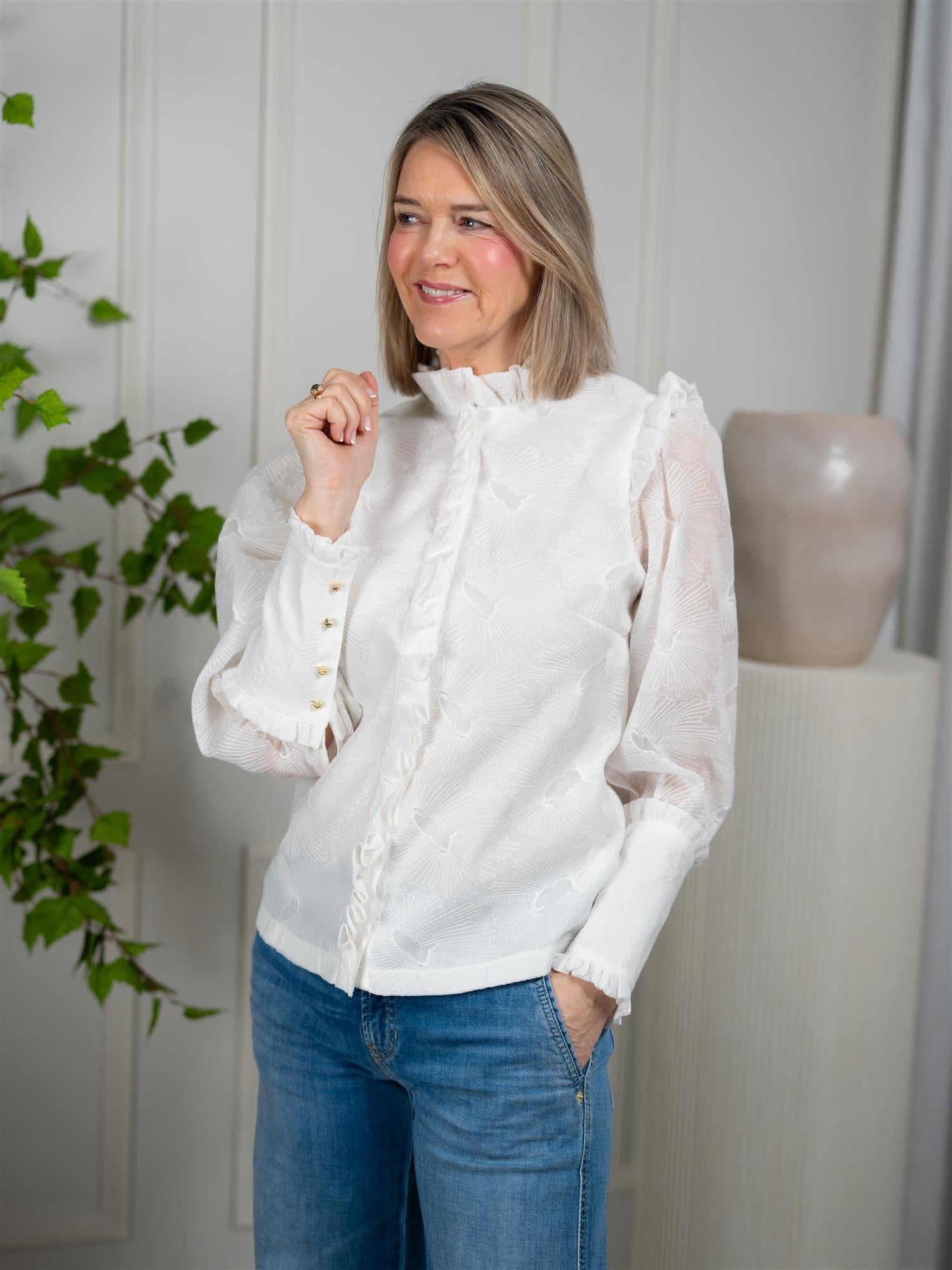 Janne Formoe Champisblusen Hvit