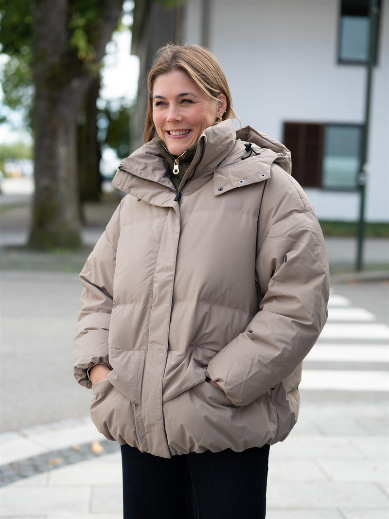 BRGN Regnskyll Bomber Jacket Taupe