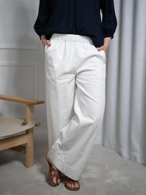 Christian Aks Luna Linen Trouser White