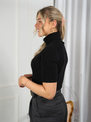 Davida Turtleneck Rib T-Shirt Black