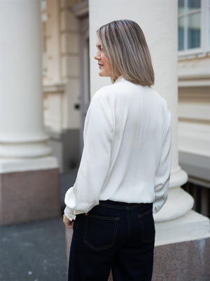 Stenströms Selma Blouse Bowtie Flyfront Offwhite